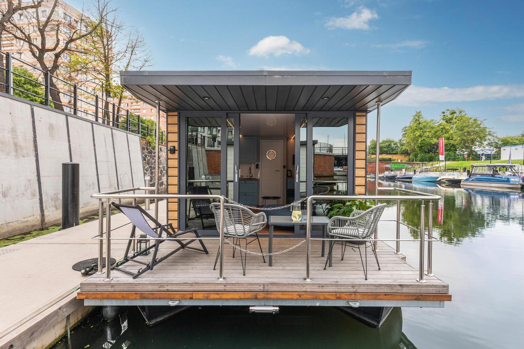 Domy Na Wodzie - La Mare Motlava Houseboats With Sauna By Downtown Apartments Gdańsk Værelse billede